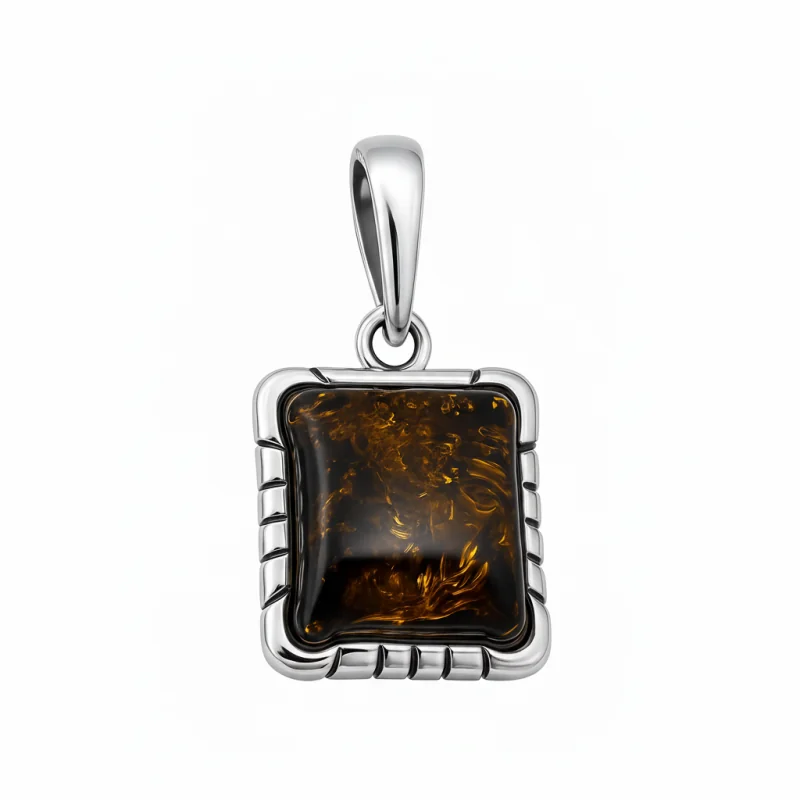 Srebrna Zawieszka z Bursztynem – Geometryczny Kwadrat w Ozdobnej Ramie Srebrna Zawieszka z Bursztynem – Geometryczny Kwadrat w Ozdobnej Ramie