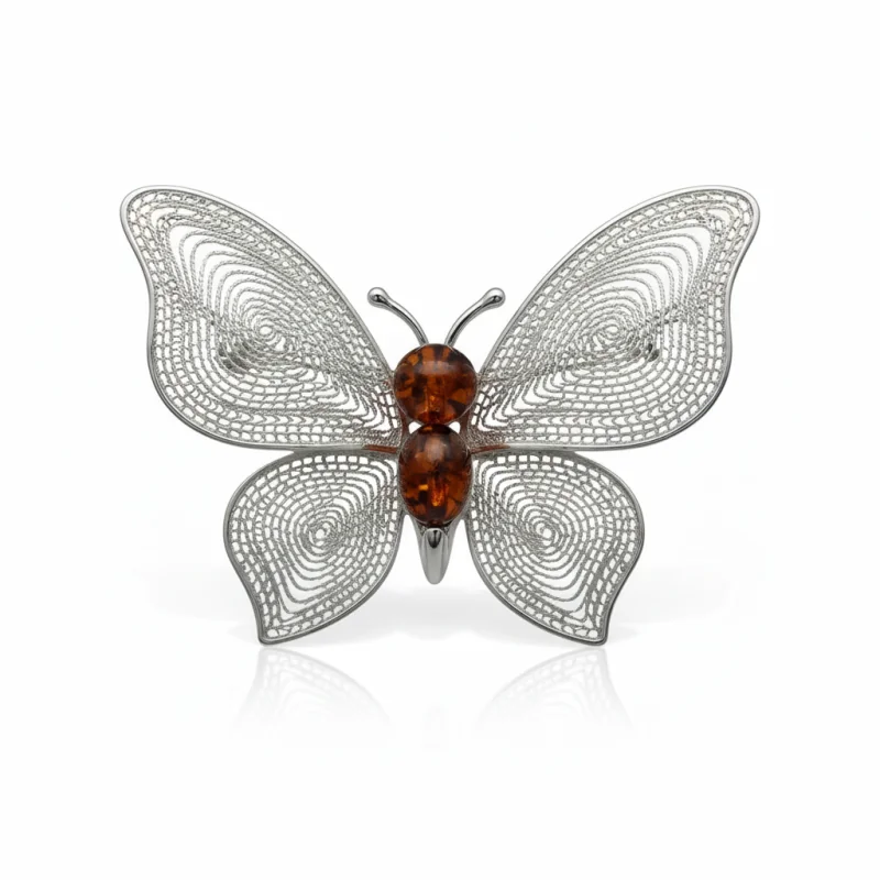 Srebrna Broszka "Motyl" – Filigran i Naturalny Bursztyn (Srebro 925) Srebrna Broszka "Motyl" – Filigran i Naturalny Bursztyn (Srebro 925)