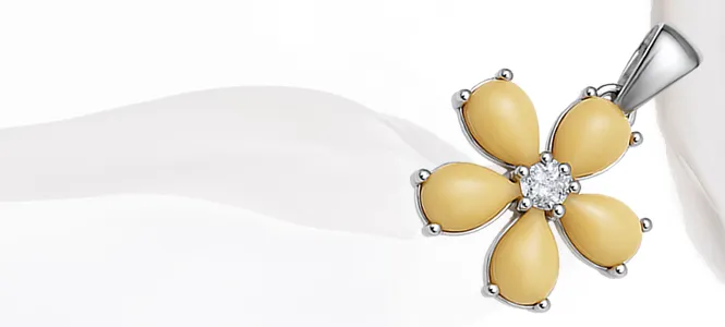 Unikalne wzory biżuterii z bursztynem